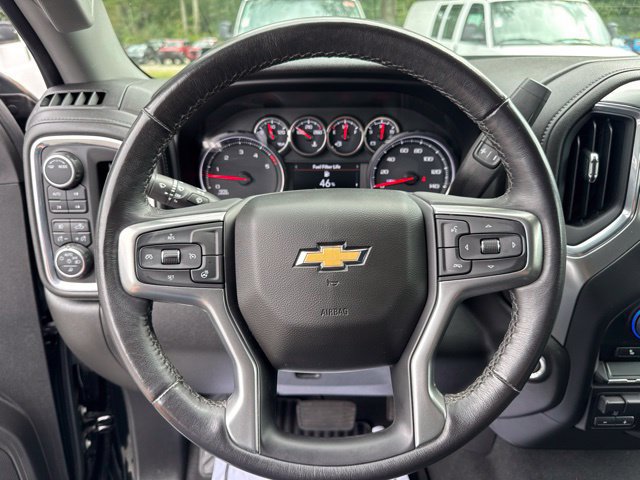 Used 2022 Chevrolet Silverado 3500 LT w/ Convenience Package AWD/4WD image 17
