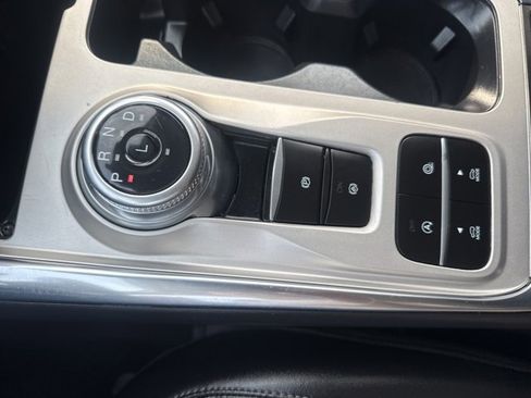 Used 2024 Ford Explorer XLT w/ Equipment Group 202A image 11