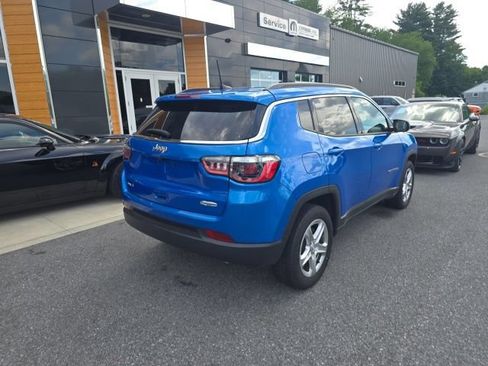 Certified 2023 Jeep Compass Latitude w/ Convenience Group AWD/4WD image 7