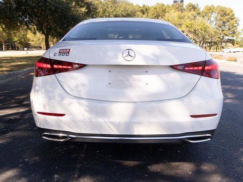 Used 2022 Mercedes-Benz C 300 Sedan image 4