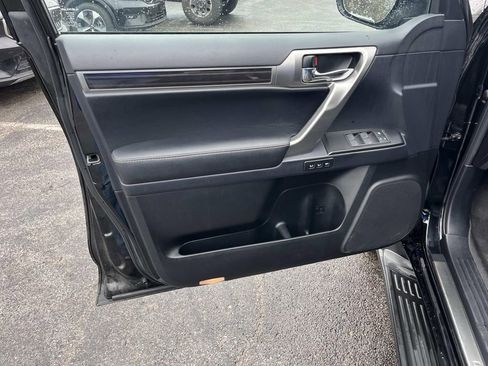 Used 2022 Lexus GX 460 Premium image 22