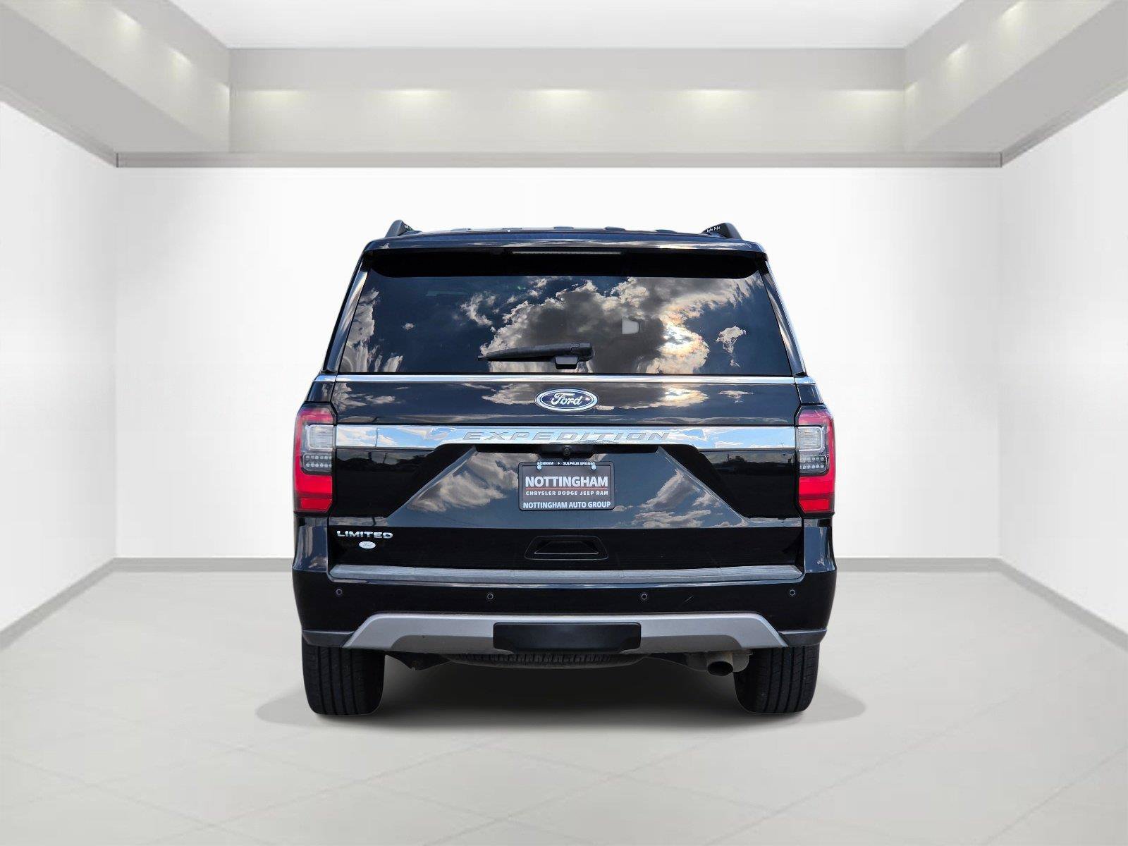 Used 2020 Ford Expedition Limited RWD image 5