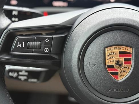 Used 2023 Porsche Taycan image 25