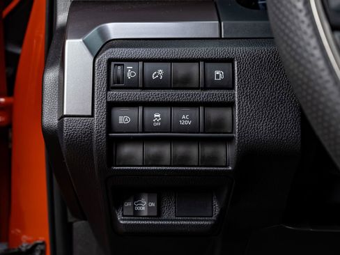 Used 2025 Toyota Tacoma TRD Off-Road image 22