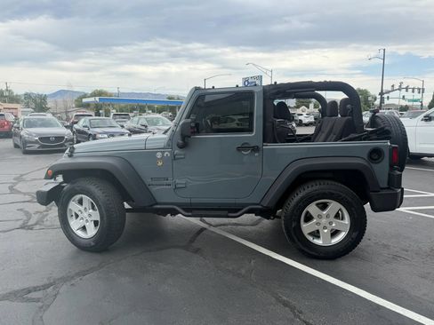 Used 2015 Jeep Wrangler Sport w/ Quick Order Package 24S AWD/4WD image 6
