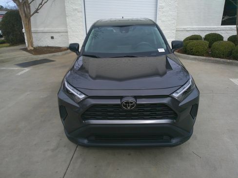 Used 2023 Toyota RAV4 LE image 5