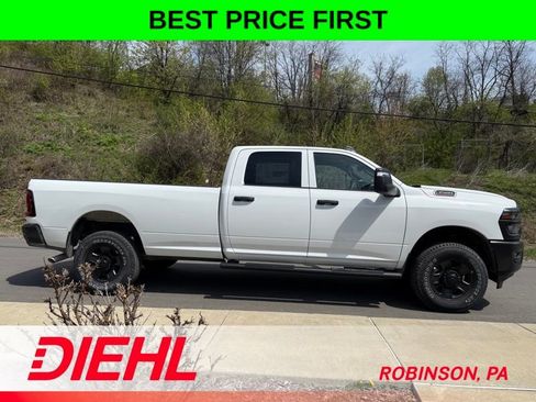 New 2026 RAM 3500 Tradesman AWD/4WD image 8