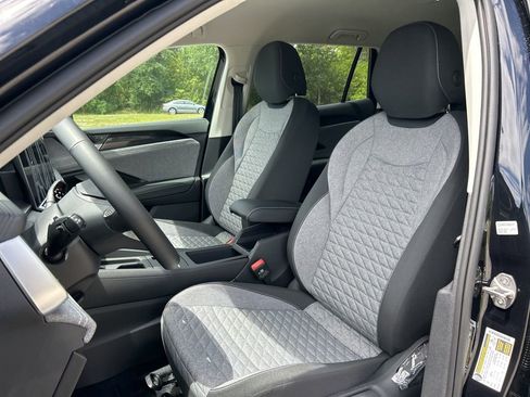 New 2026 Volkswagen Tiguan S FWD image 19