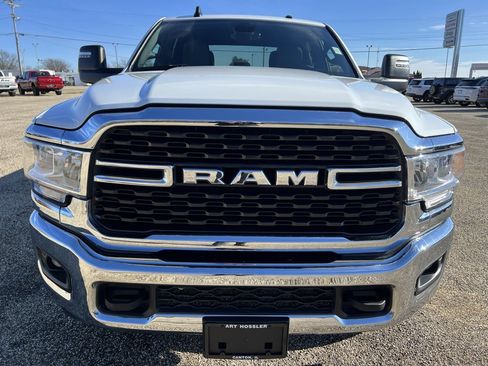 Used 2024 RAM 2500 Big Horn w/ Bed Utility Group image 10