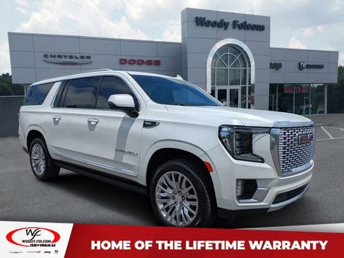 Used 2024 GMC Yukon XL Denali AWD/4WD image 1