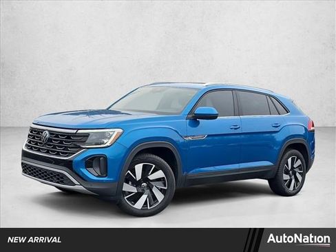 Used 2024 Volkswagen Atlas Cross Sport SE w/ Panoramic Sunroof Package image 1