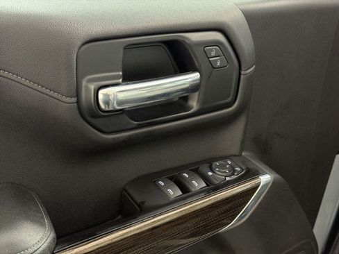 Used 2020 Chevrolet Silverado 1500 RST w/ All-Star Edition AWD/4WD image 15
