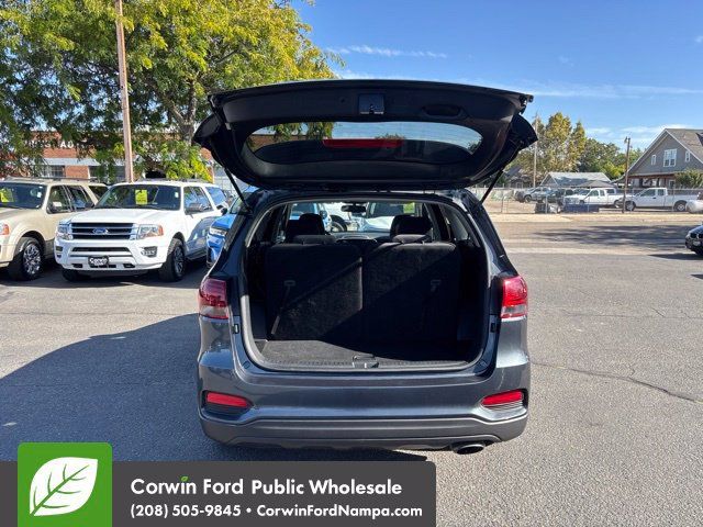 Used 2020 Kia Sorento LX AWD/4WD image 29