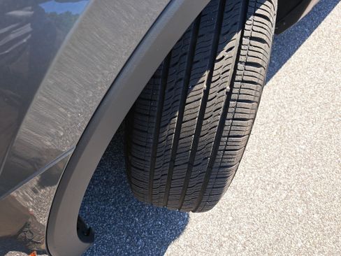 Certified 2021 Volkswagen Tiguan S FWD image 29