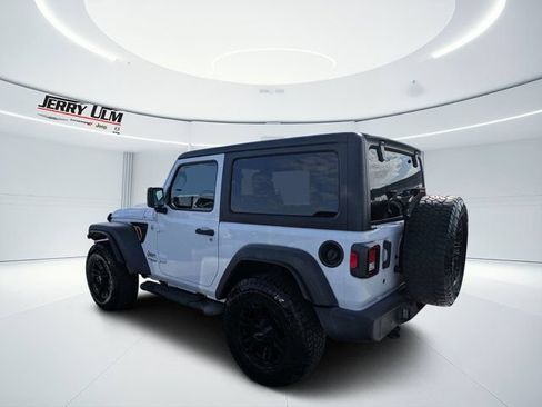 Used 2020 Jeep Wrangler Sport AWD/4WD image 5
