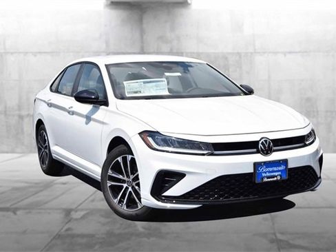 New 2025 Volkswagen Jetta Sport image 2