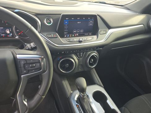 Used 2021 Chevrolet Blazer LT AWD/4WD image 15
