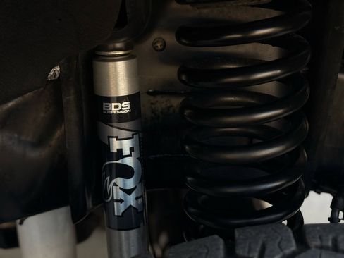 Used 2021 Ford F250 Lariat w/ Lariat Ultimate Package image 7