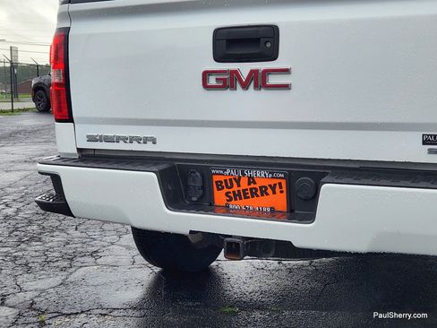 Used 2017 GMC Sierra 1500 SLE w/ Elevation Edition AWD/4WD image 12