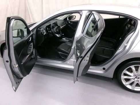 Used 2014 MAZDA MAZDA3 s Grand Touring FWD image 12