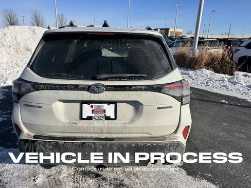 Used 2025 Subaru Forester Touring w/ Popular Package - Touring image 4