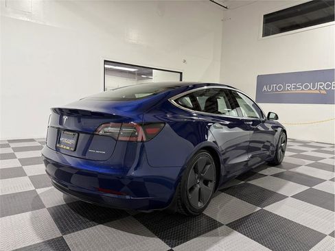 Used 2018 Tesla Model 3 Long Range image 5