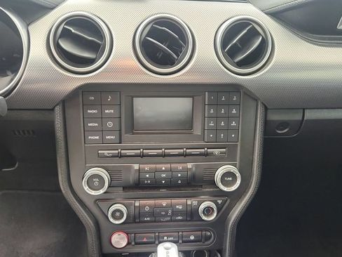 Used 2018 Ford Mustang GT RWD image 28