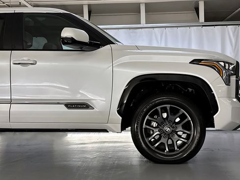 Used 2025 Toyota Tundra Platinum image 34