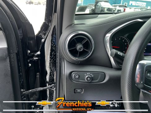 Used 2023 Chevrolet Blazer LT w/ Driver Confidence Package AWD/4WD image 11