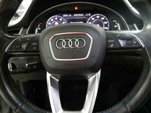 Used 2019 Audi Q7 3.0T Premium Plus AWD/4WD image 25