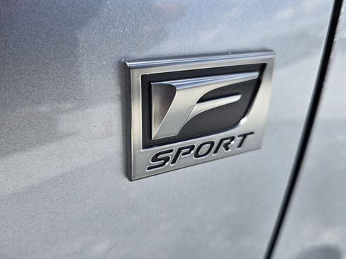 New 2026 Lexus TX 500h AWD image 9