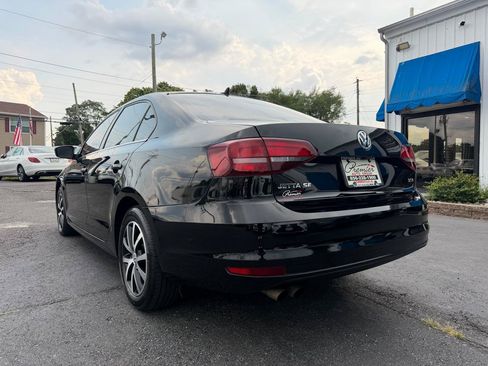 Used 2018 Volkswagen Jetta SE FWD image 7