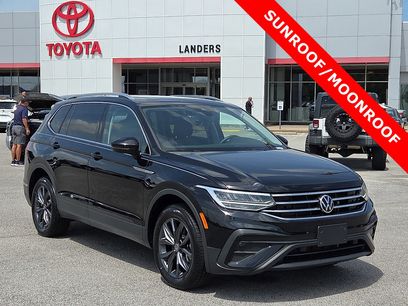 Used 2022 Volkswagen Tiguan SE