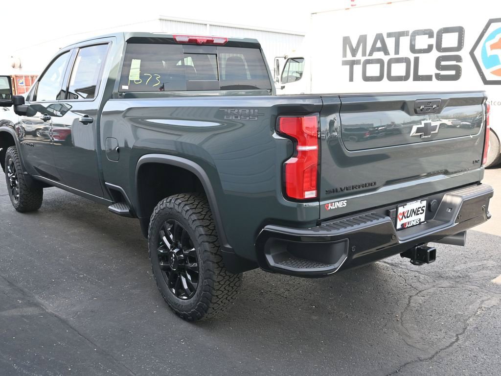 Used 2025 Chevrolet Silverado 3500 LTZ w/ LTZ Plus Package AWD/4WD image 12