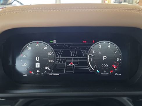 Used 2025 Land Rover Defender 110 X-Dynamic SE image 18