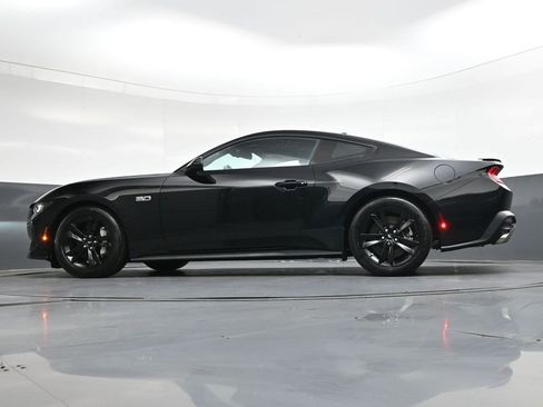 Used 2024 Ford Mustang GT image 31