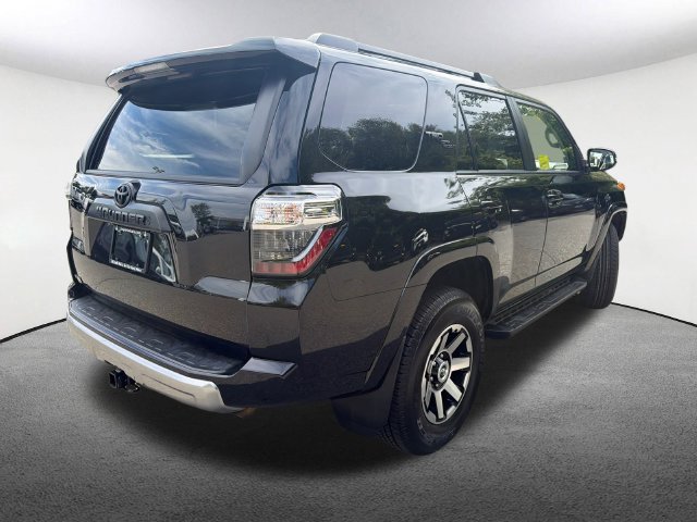 Certified 2024 Toyota 4Runner TRD Off-Road Premium w/ Moonroof Package AWD/4WD image 18