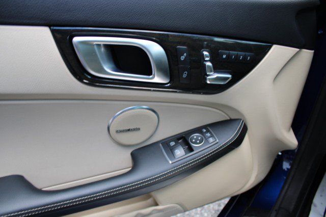 Used 2017 Mercedes-Benz SLC 300 w/ Premium 1 Package image 25