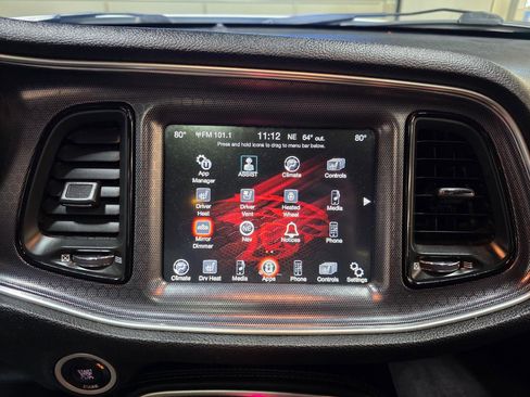 Used 2016 Dodge Challenger SXT Plus image 29