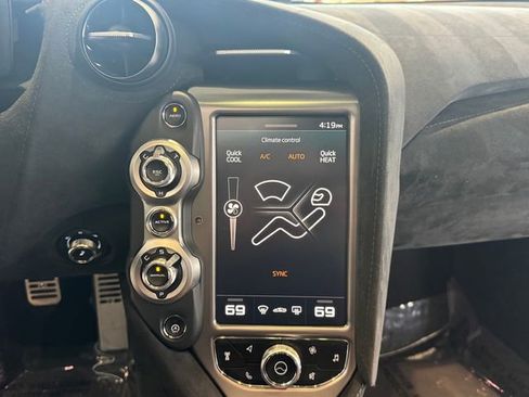 Used 2019 McLaren 720S Performance image 39