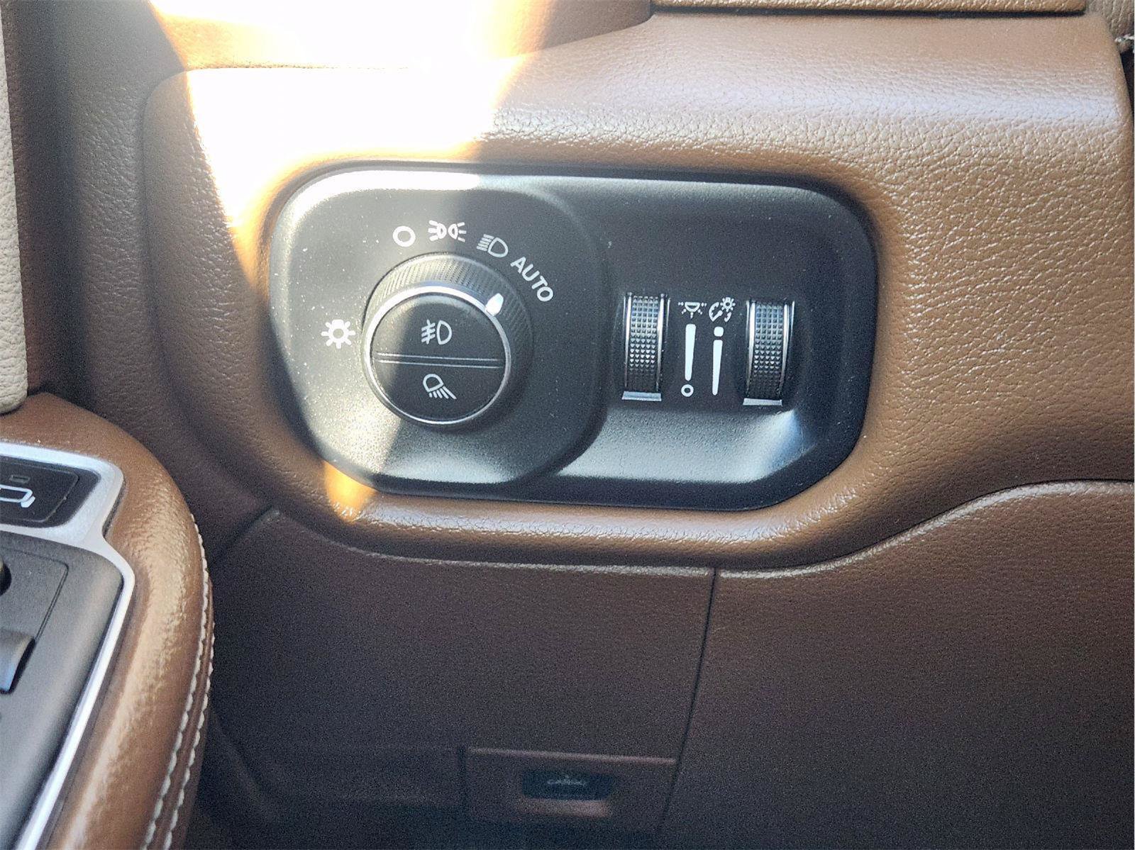Certified 2022 RAM 2500 Laramie AWD/4WD image 22