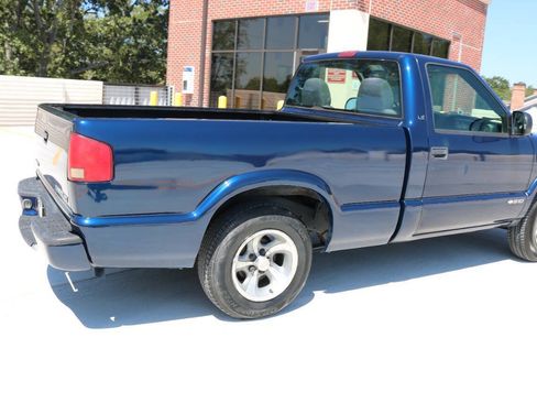 Used 2003 Chevrolet S10 Pickup LS RWD image 72