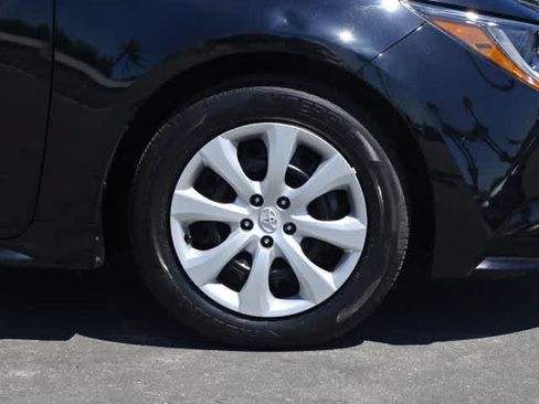 Certified 2024 Toyota Corolla LE FWD image 8