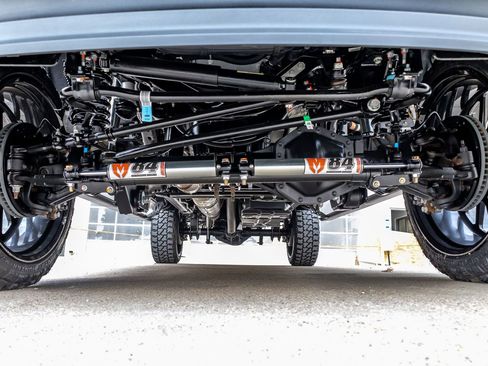 Used 2026 Ford F250 Platinum w/ Platinum Plus Package image 16