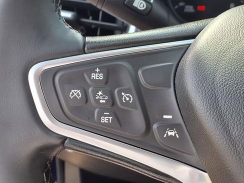 Used 2023 Chevrolet Equinox LT image 12