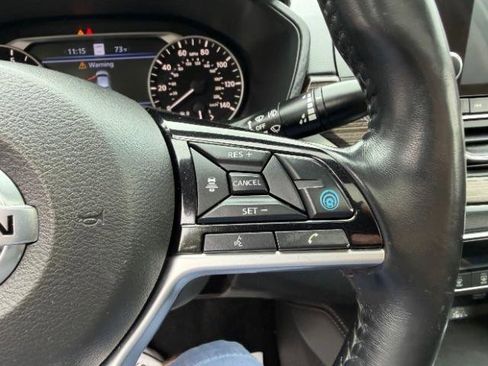Used 2019 Nissan Altima 2.5 SL FWD image 21