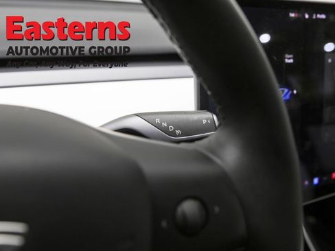 Used 2020 Tesla Model 3 Standard Range Plus image 13