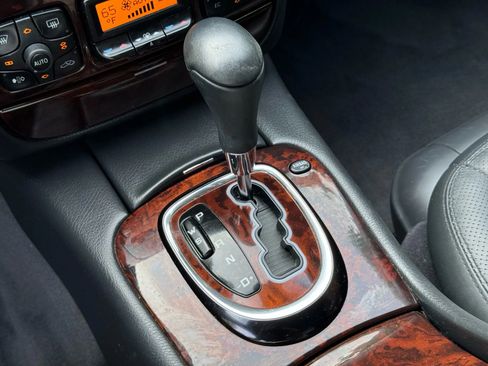 Used 2001 Mercedes-Benz S 55 AMG image 46