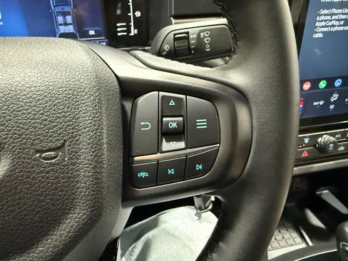 Used 2025 Ford Ranger XLT w/ FX4 Off-Road Package image 29