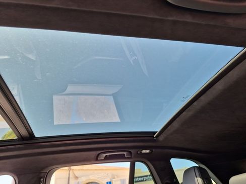 Used 2021 BMW X5 M AWD/4WD image 19
